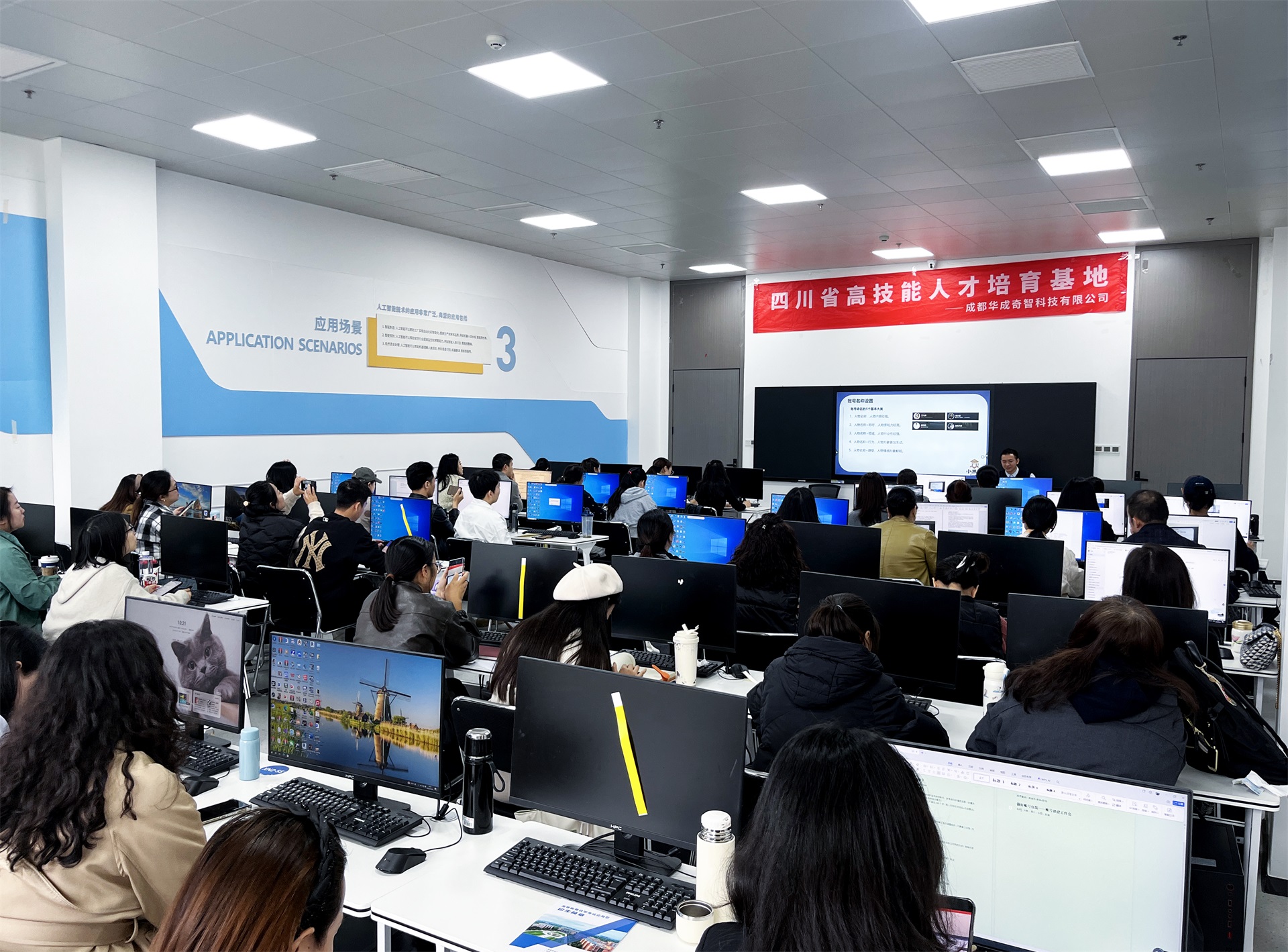 微信图片_20251027113330.jpg 微信图片_20251027113330.jpg