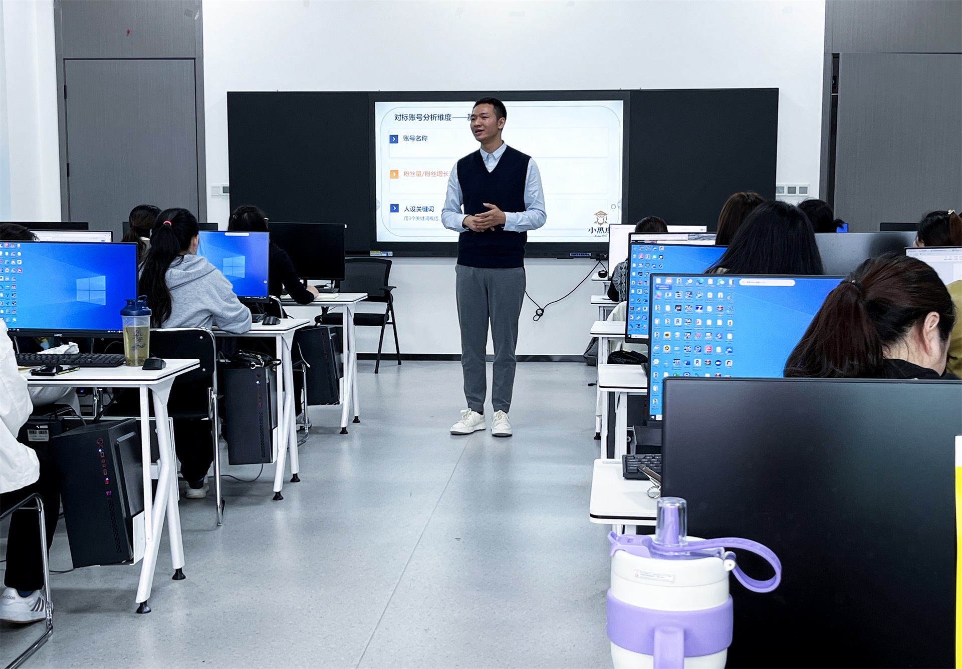 微信图片_20251027113334.jpg 微信图片_20251027113334.jpg