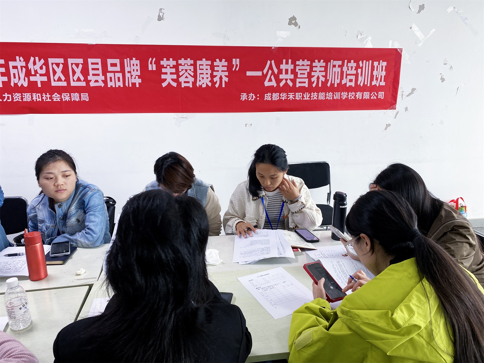 微信图片_20251027113649.jpg 微信图片_20251027113649.jpg