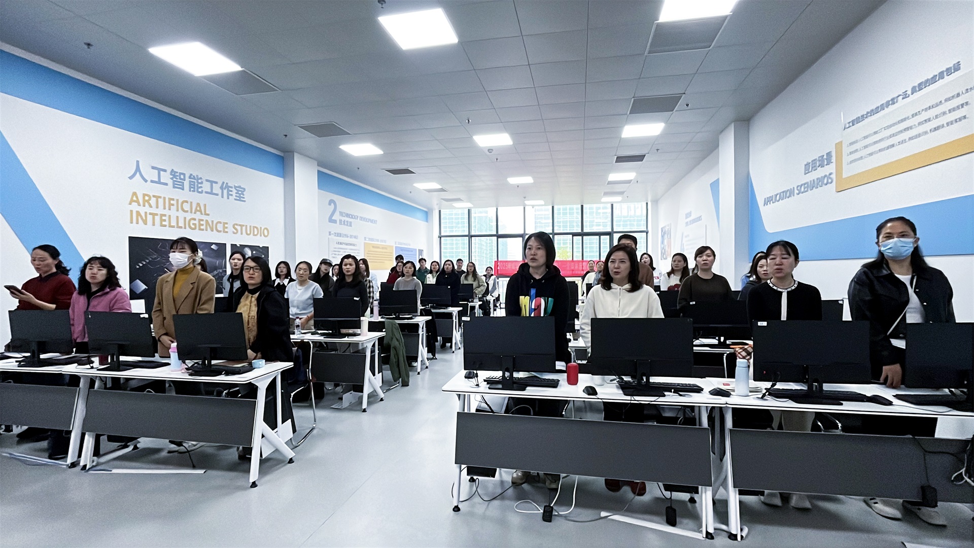 微信图片_20251107155819.jpg 微信图片_20251107155819.jpg